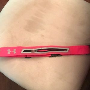 Under Armour - Workout belt